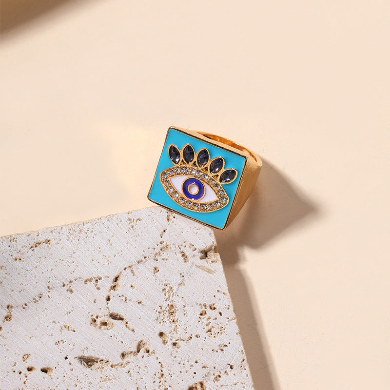 Anillo de ojo del diablo de aleación al por mayor